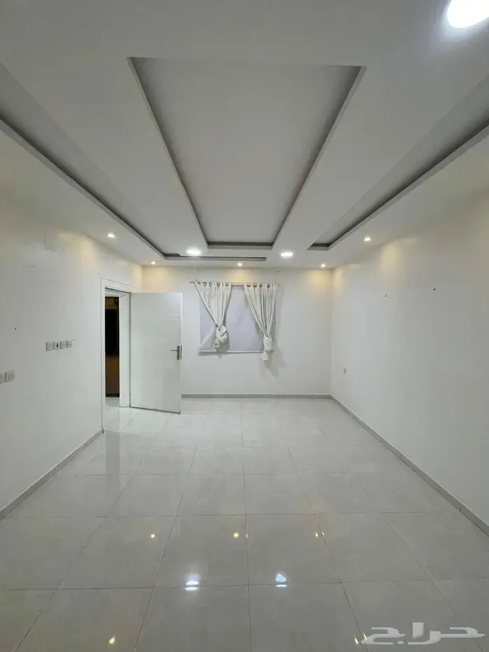 للايجار فيلا سكنية بعنيزة حي الفاخرية 685 4