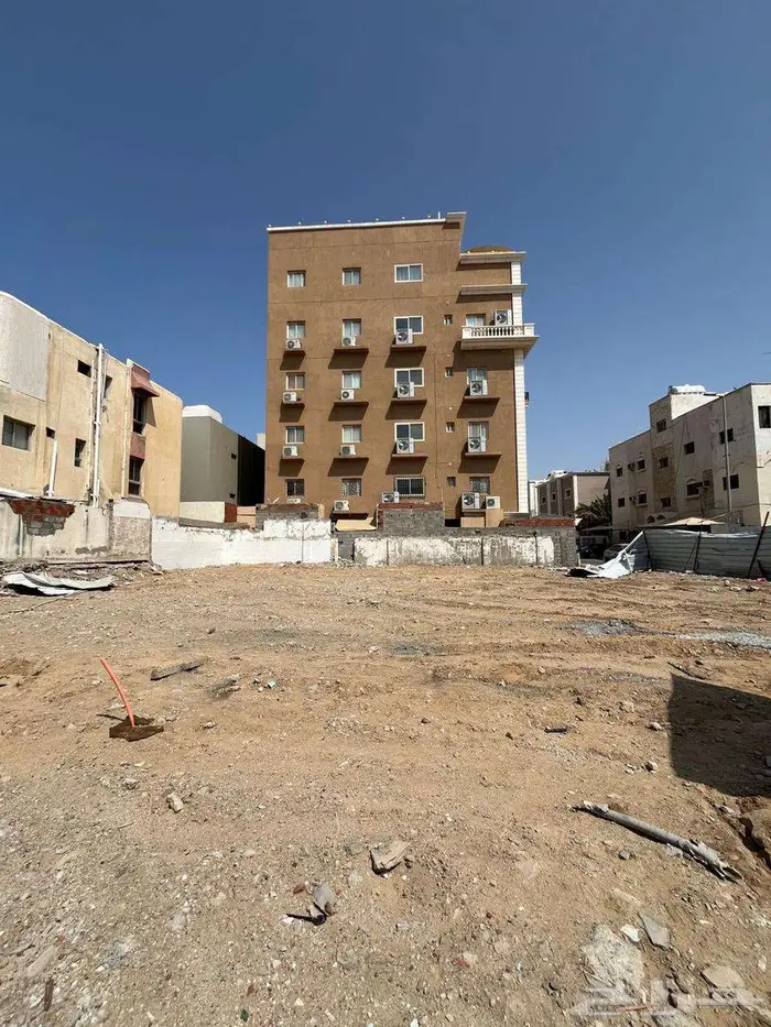 ارض في حي الروضة بجدة على شارع الامير سعود الفيصل 2