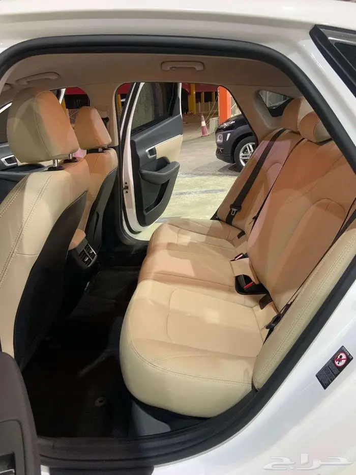 هيونداي سوناتا 2021 مستورد كوري بنزين شاشه كاميرا 2.0 15