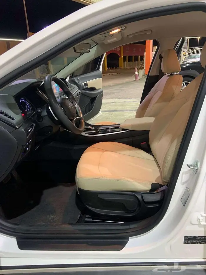 هيونداي سوناتا 2021 مستورد كوري بنزين شاشه كاميرا 2.0 13