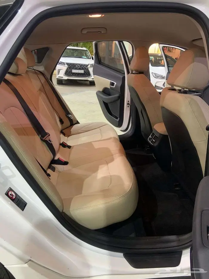 هيونداي سوناتا 2021 مستورد كوري بنزين شاشه كاميرا 2.0 19