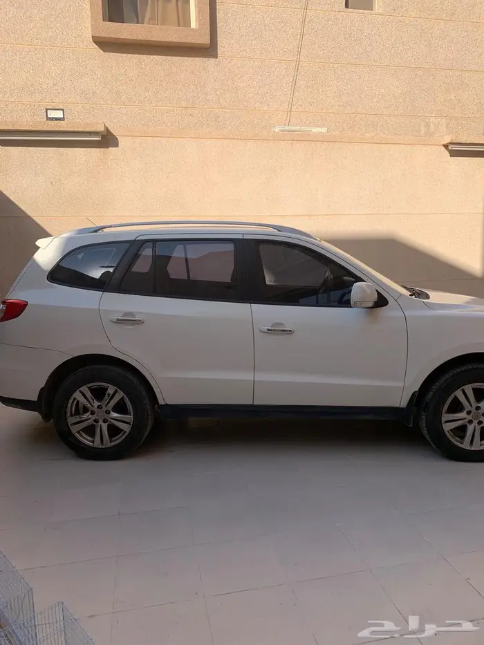 هيونداي سنتافي 2012 8