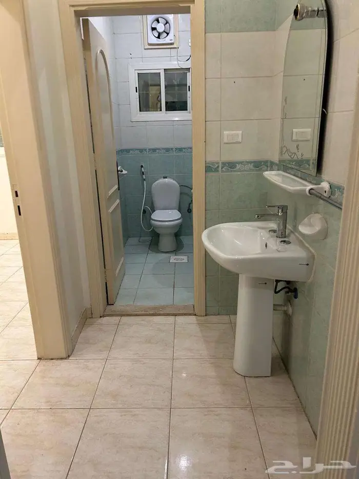 شقة في حي الفيصلية 3