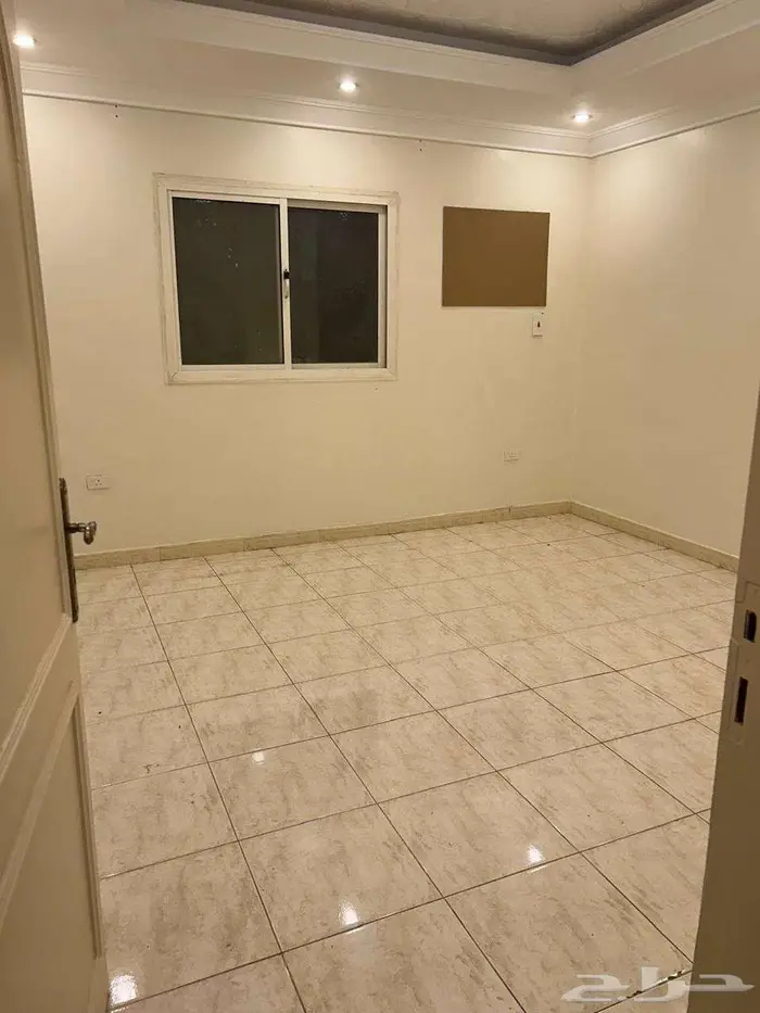 شقة في حي الفيصلية 12