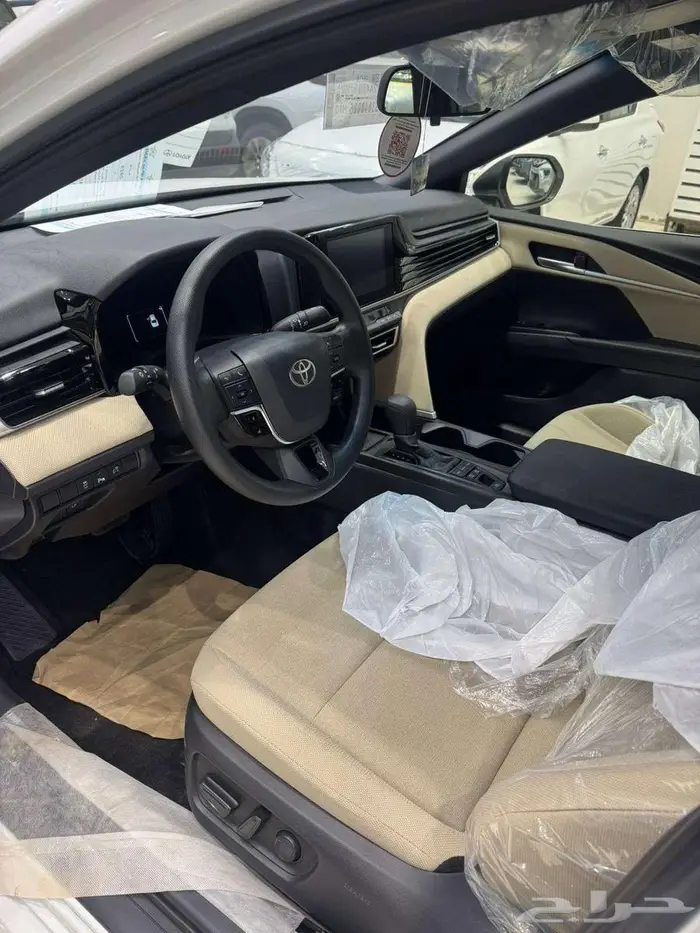 تويوتا كامري م 2025 ستاندر هايبرد E - سعودي 5