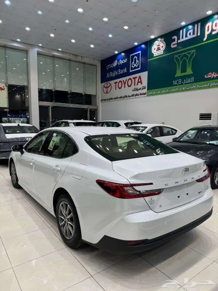 تويوتا كامري م 2025 ستاندر هايبرد E - سعودي 3