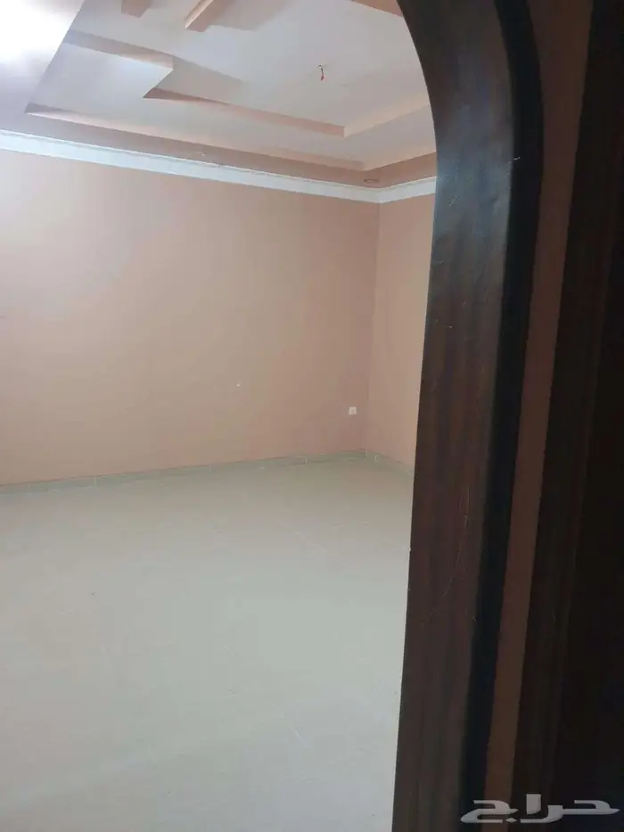 شقة واسعة في الشوقية للبيع 10