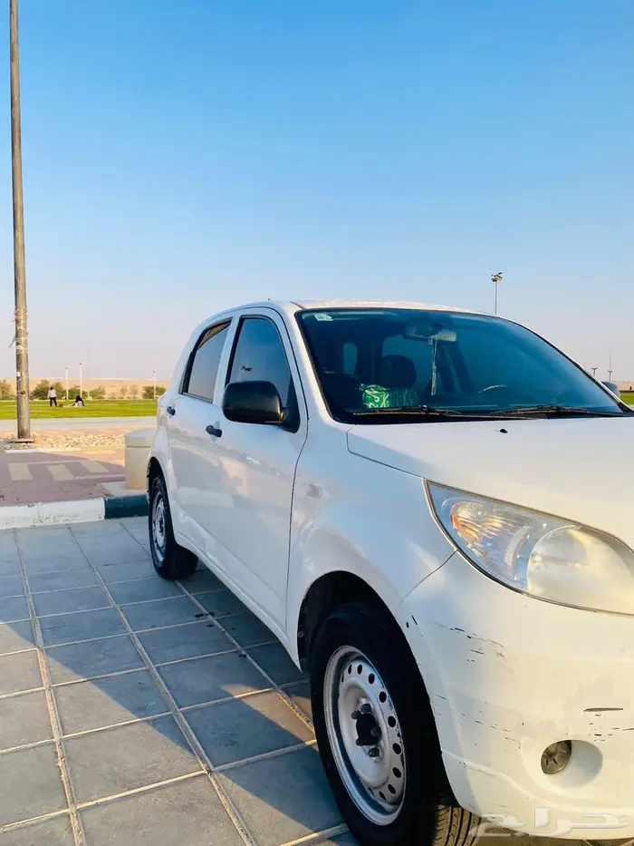 دايهاتسو 2010 4