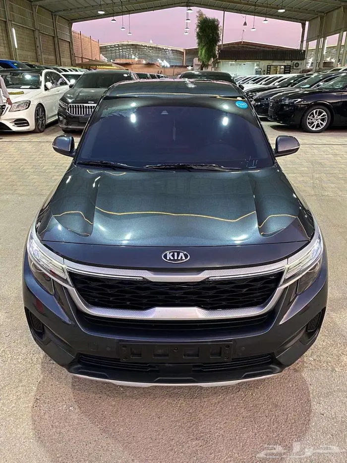 كيا سيلتوس 2022 عداد 114000 فل كامل بدون فتحة 2