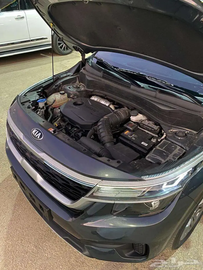 كيا سيلتوس 2022 عداد 114000 فل كامل بدون فتحة 18