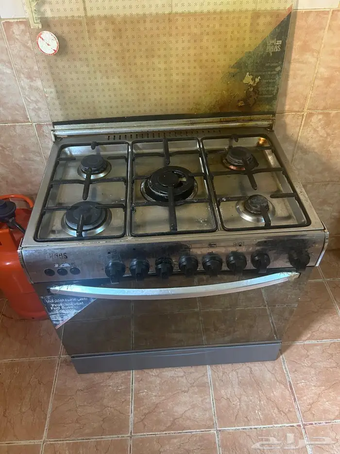 فرن بحاله جيدة وغسالة ومكيف مثل ماهو موضح بالصورة 3