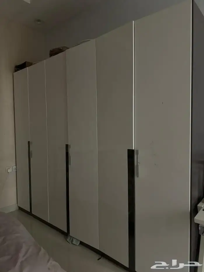 دولاب وتسريحه من هوم سنتر بيع مستعجل 1