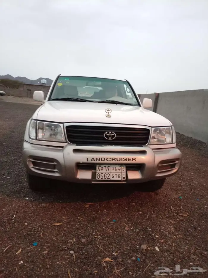 لاندكروزر 20