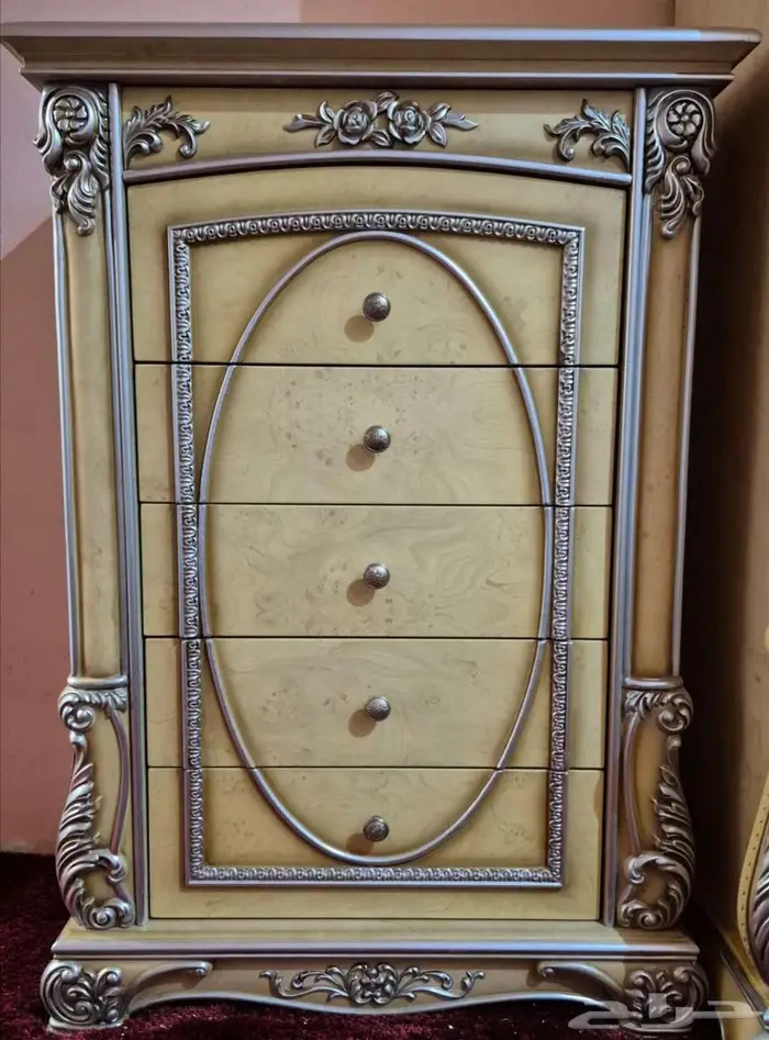 دولاب أدراج فاخر أنتيك (شبه جديد) 5 أدراج 0