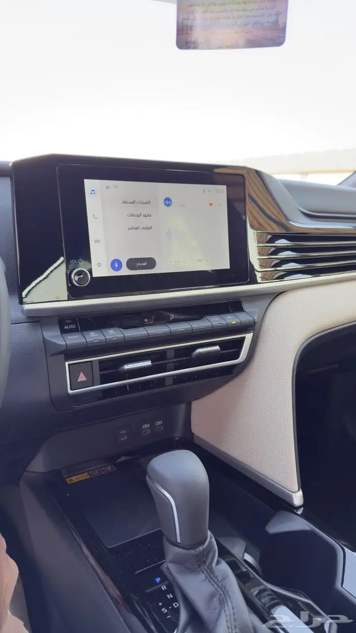 تويوتا كامري 2025 LE سعودي تيتانيوم 24