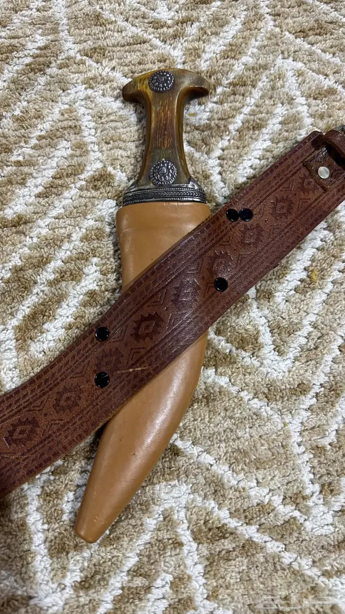 جنبيه قديمة للبيع 0