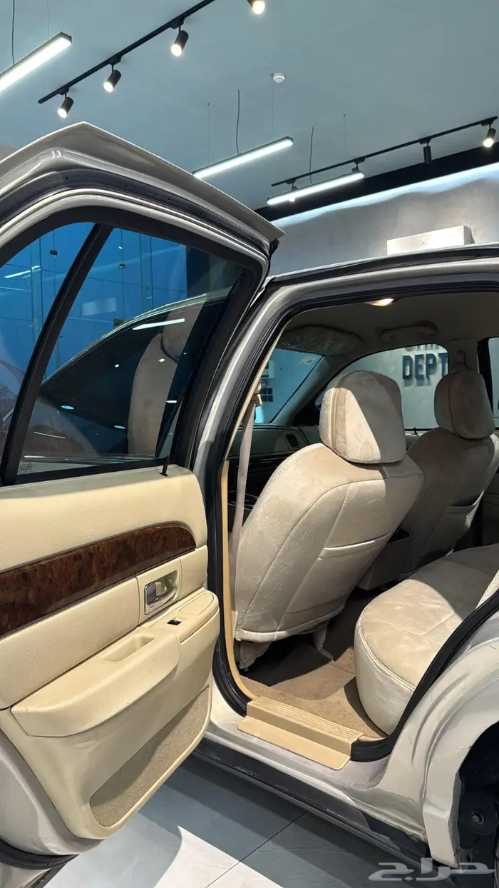 فورد ماركيز 2009 19