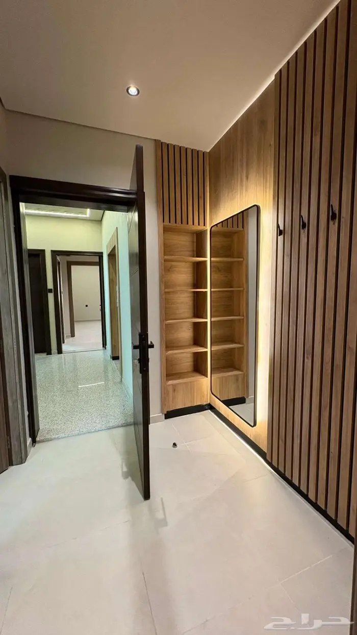 شقة دور ثاني للبيع حي الرحمانية ( مصعد مطبخ راكب سطح داخلي ) 6