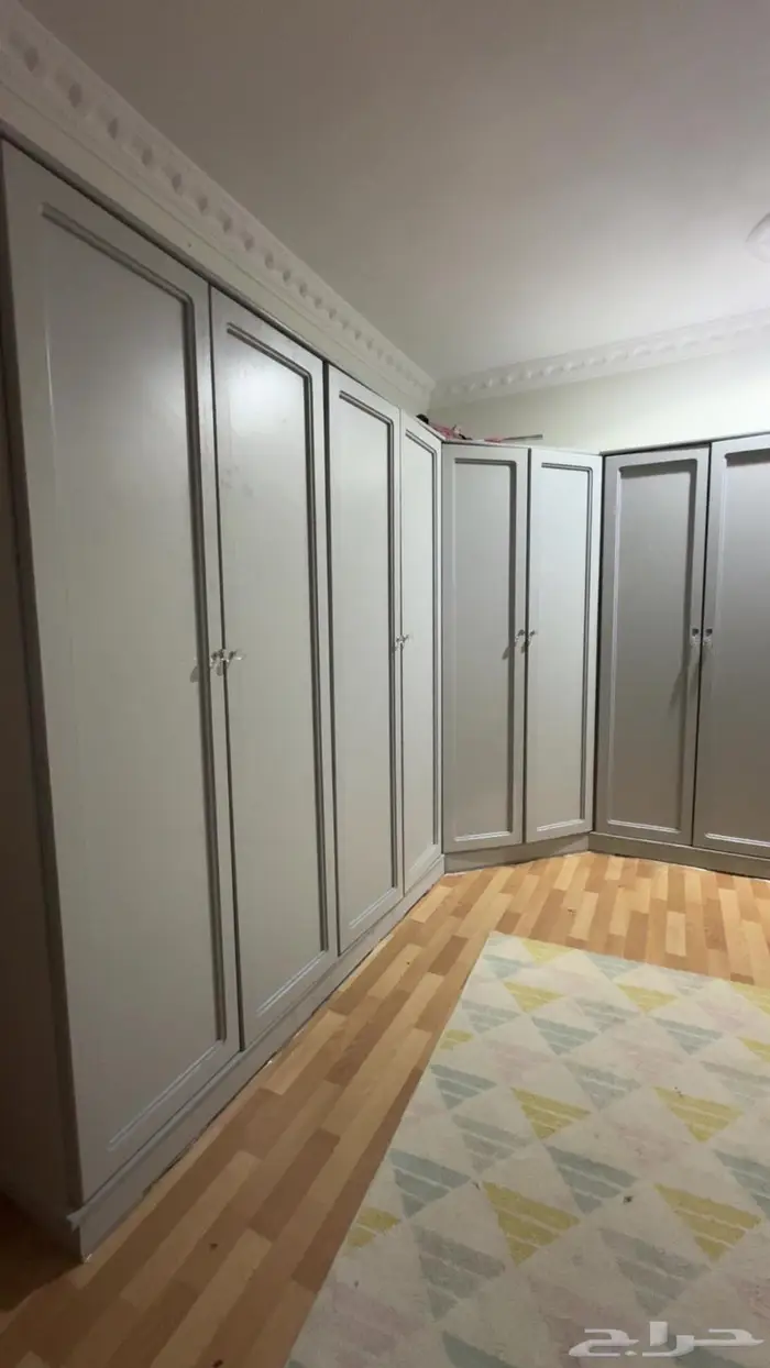 دولاب ملابس 0