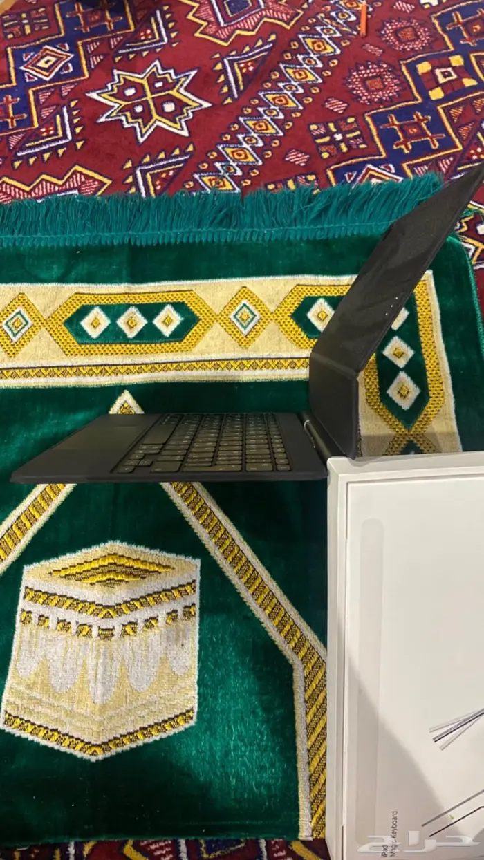 كيبورد ايباد ماجيك 8
