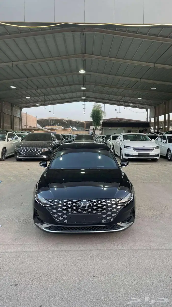 هونداي ازيرا 2020 بنزين عداد 141000 2