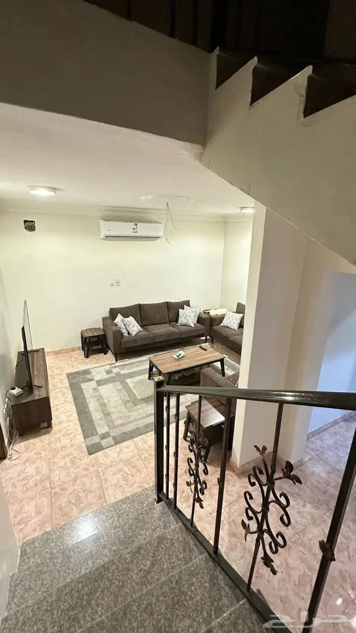 للبيع دبكس دورين حي بدر يوجد صانصير بالعمارة550الف 5