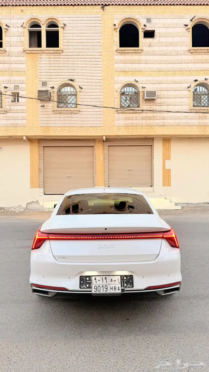 كيا K8 2022 ( بنزين) فل اوبشن 3