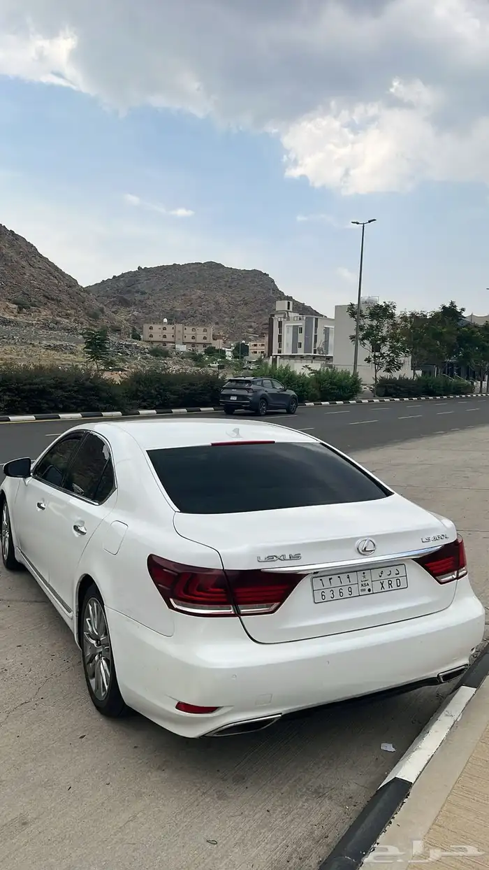 لكزس 460 مرهم 2017 4