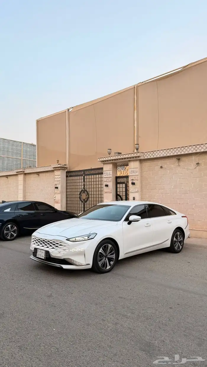 كيا K8 2022 ( بنزين) فل اوبشن 2