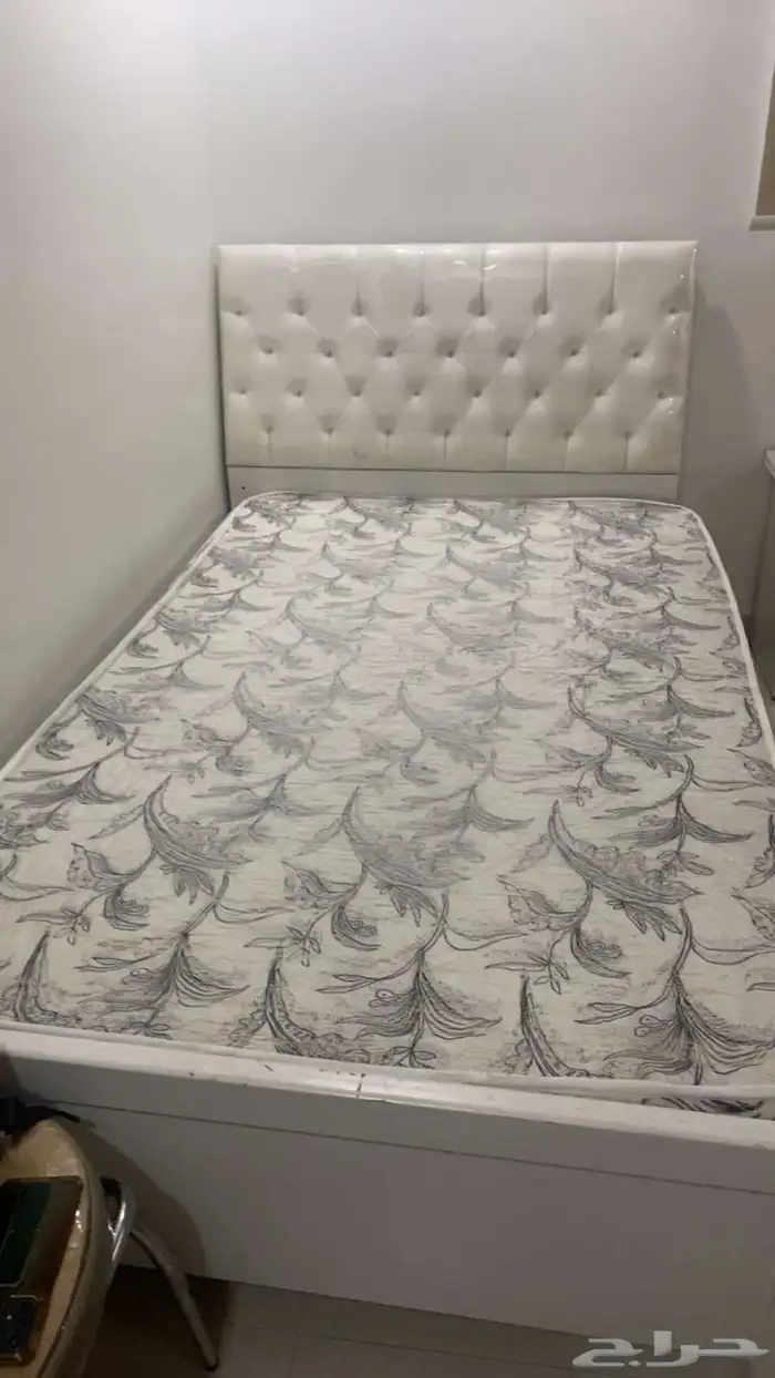 سريرين نفر ونص 0