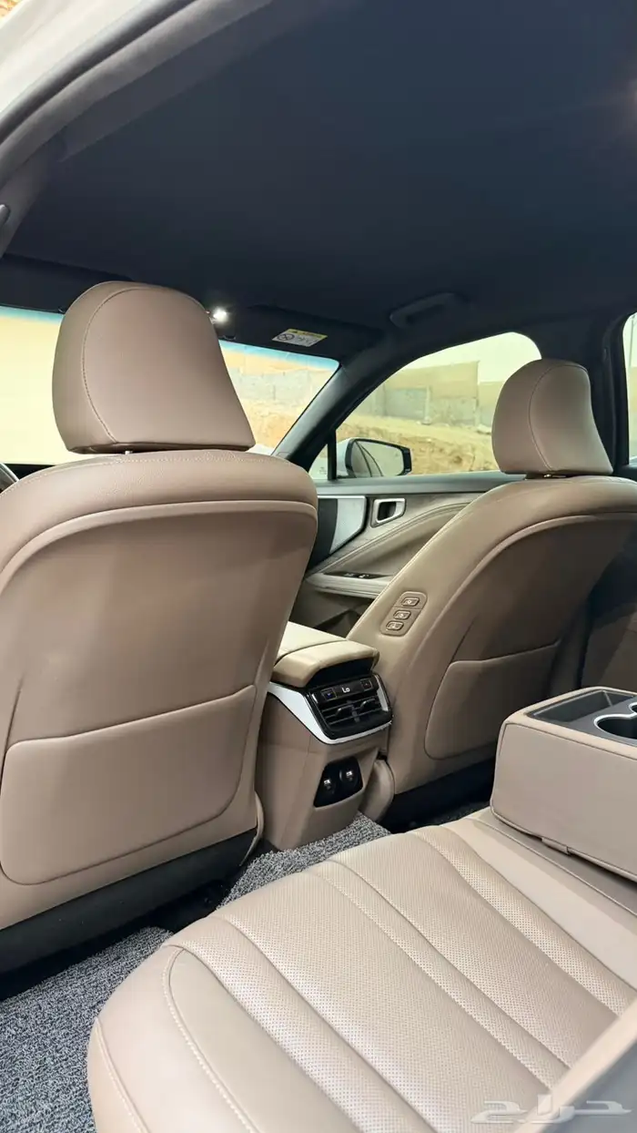 كيا K8 2022 ( بنزين) فل اوبشن 20