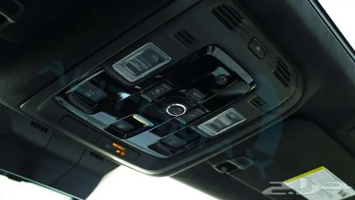 كاديلك اسكاليد 600 Sport Platinum 2025 اصفار مع ضمان 41