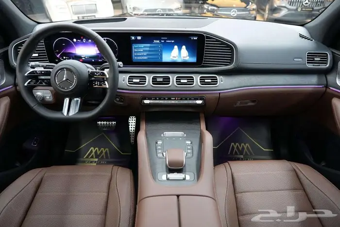 مرسيدس GLS 450 بريميوم بلس موديل 2026 أصفار خليجي أسود بني 6