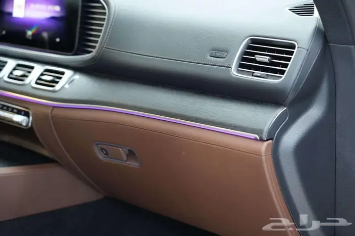 مرسيدس GLS 450 بريميوم بلس موديل 2026 أصفار خليجي أسود بني 11