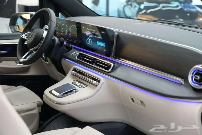 مرسيدس V 300 موديل 2026 أصفار خليجي رمادي ألبين أبيض 8