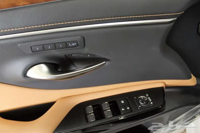 لكزس - ES300 Bh هايبرد - 2025 نص فل خليجي سعر 189900 24