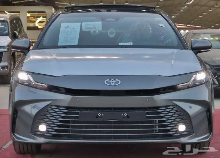 تويوتا كامري جميع المواصفات هايبرد وبنزين اقل سعر بجده 2