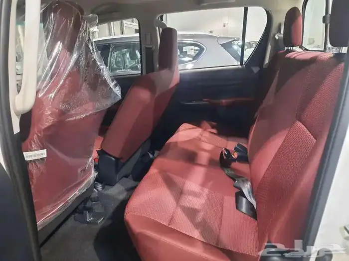 هايلوكس بريمي سلق 2025 ديزل 2.4 قير عادي 10