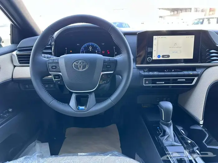 تويوتا كامري 2.5 LE 2025 بنزين كاش وتقسيط بنوك 5