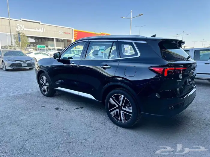 فورد تيريتوري تيتانيوم بلس 2026 15