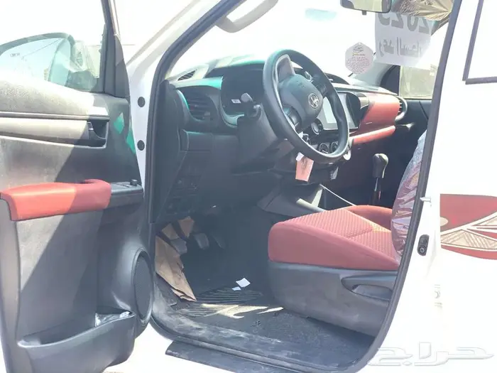 تويوتا هايلكس ديزل دبل سلق 2.4 2