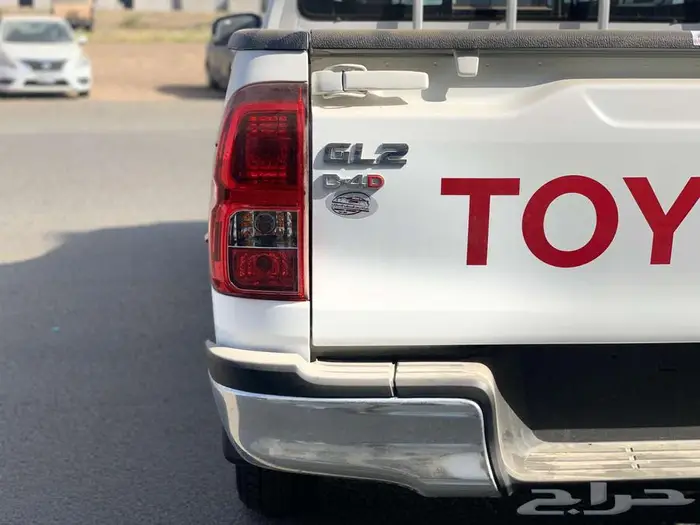 تويوتا هايلكس ديزل دبل سلق 2.4 8