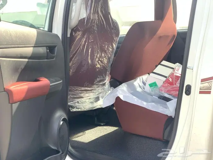 تويوتا هايلكس ديزل دبل سلق 2.4 4