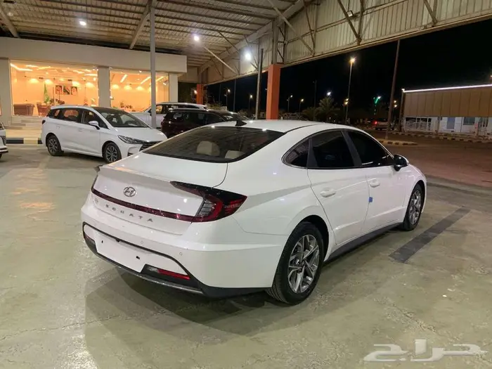 هيونداي سوناتا 2021 مستورد كوري بنزين شاشه كاميرا 2.0 2