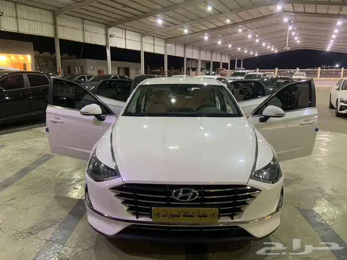 هيونداي سوناتا 2021 مستورد كوري بنزين شاشه كاميرا 2.0 6