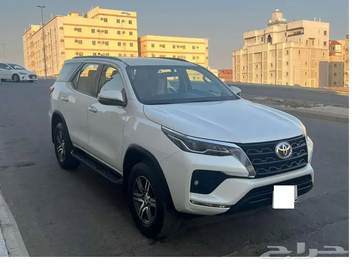 تويوتا فورشنر 2023 VX - سلندر 6 ماشي 25 الف فقط 1