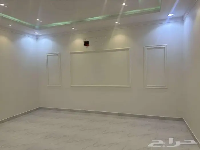 فيلا للإيجار في حي المهدية المربع الذهبي 2