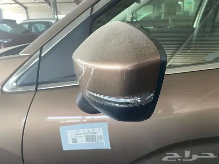 متسوبيشي كلبس كروس ستاندر موديل 2023 اصفار 3