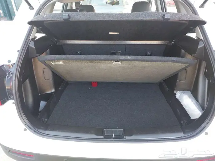 سيارة فيتارا 2019 نصف فل دبل للبيع ( قابل التفاوض ) 2