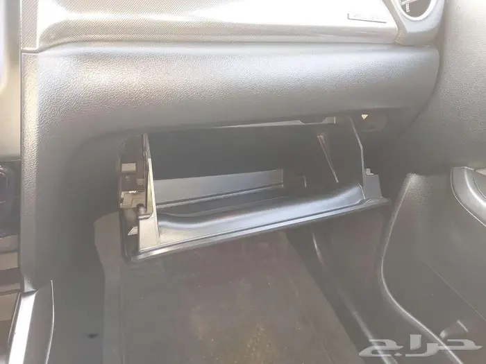 سيارة فيتارا 2019 نصف فل دبل للبيع ( قابل التفاوض ) 5